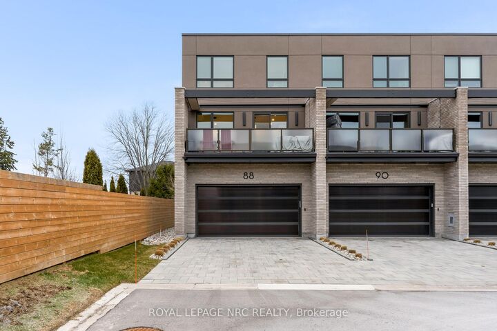 Property Photo: 88 Moody Street ON L3E 0B3
