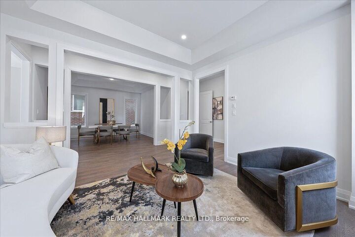 Property Photo: 15 Aida Place N ON L4E 2Y5