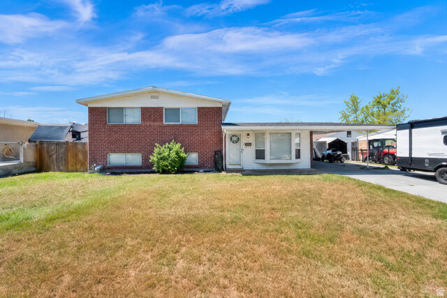 Property Photo:  401 N Lakeview Ave E  UT 84074 