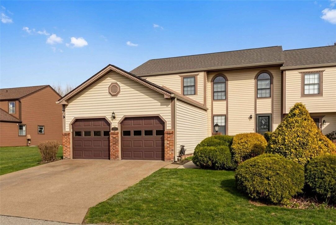 Property Photo:  1113 Old Farm Rd.  PA 15055 