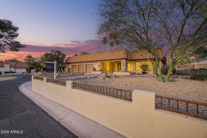 Property Photo:  5843 N 46th Street  AZ 85018 