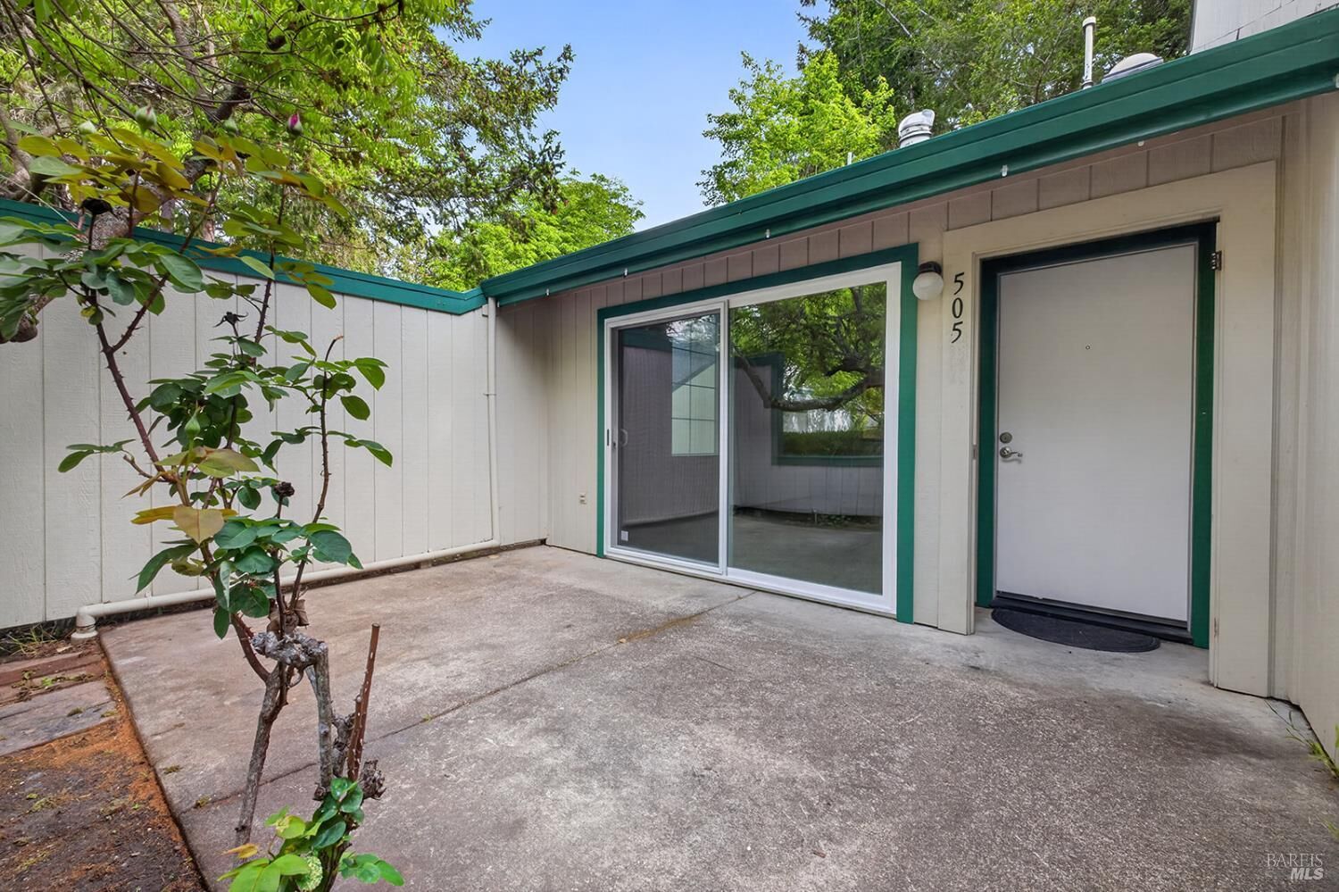 Property Photo:  505 Norlee Street  CA 95472 