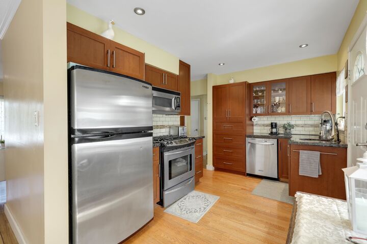 Property Photo: 11230 Lansdowne Drive BC V3R 4Z7