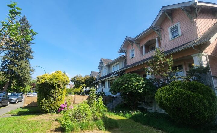 Property Photo:  3142 W 2nd Avenue  BC V6K 1K6 