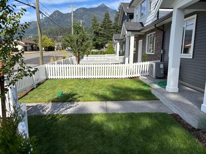 Property Photo: 558 Park Street 3 BC V0X 1L0