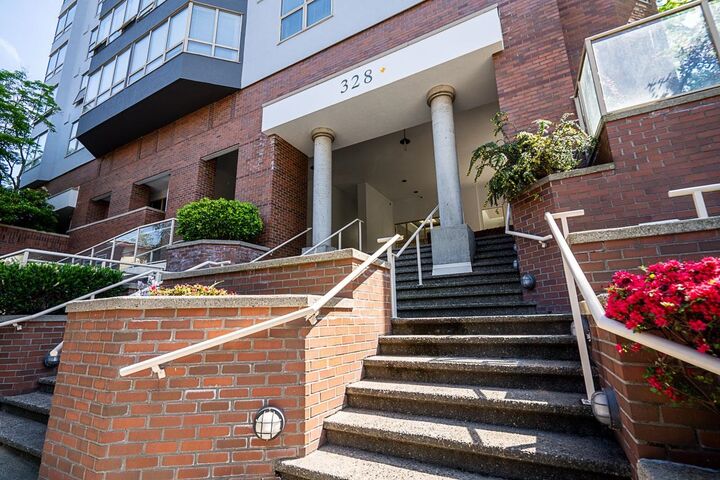 Property Photo:  328 Clarkson Street 1000  BC V3L 5S3 