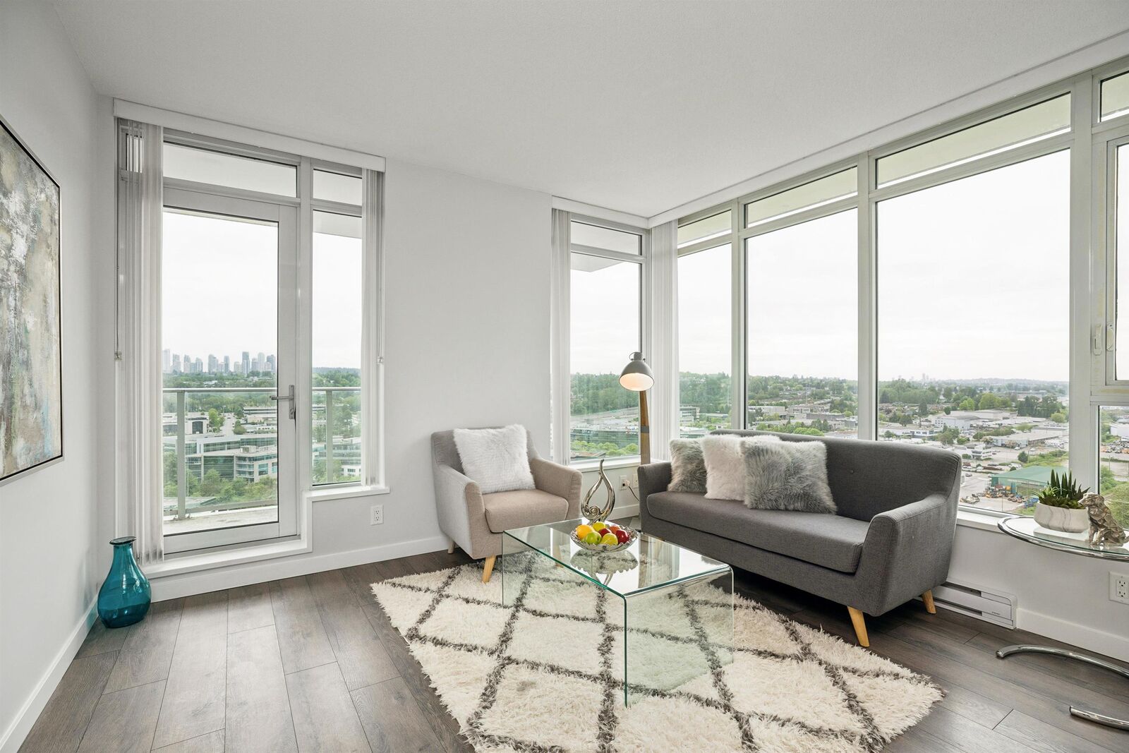 Property Photo:  2388 Madison Avenue 1903  BC V5C 0K8 
