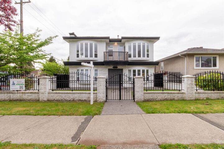 392 E 63rd Avenue — photo 1