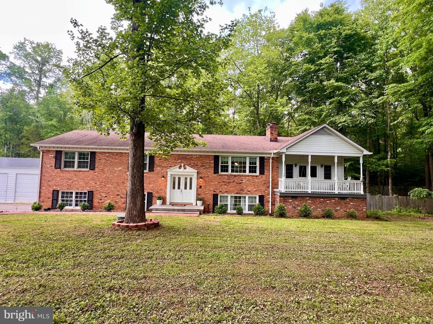 Property Photo: 7 Rosehaven Street VA 22556