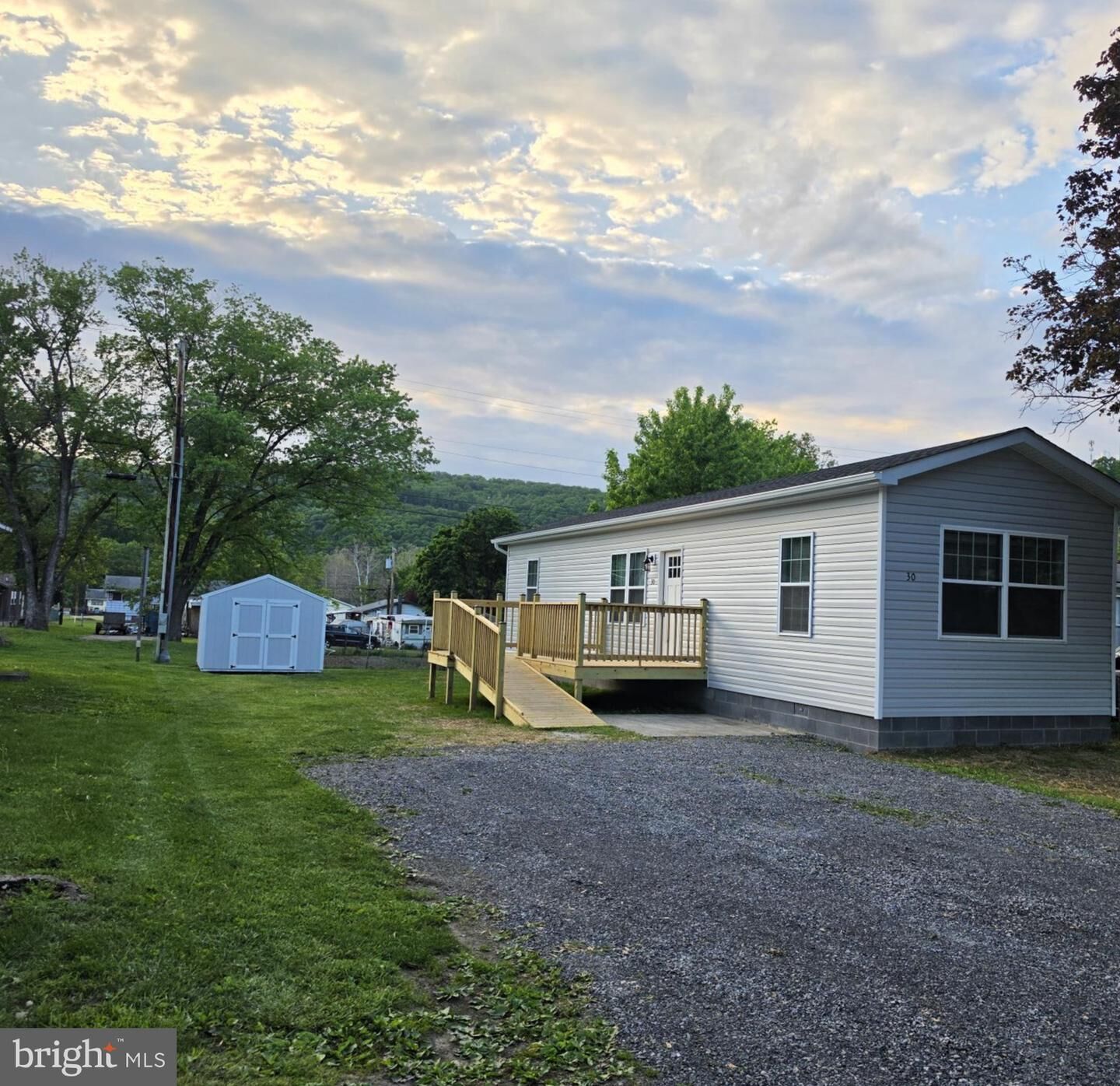 Property Photo: 30 S Skyline Drive WV 26753