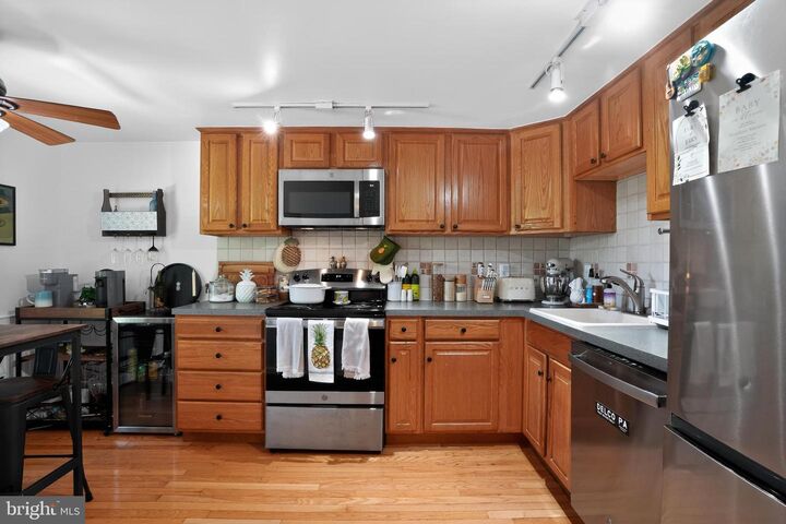 Property Photo:  309 Harrison Avenue A  PA 19074 