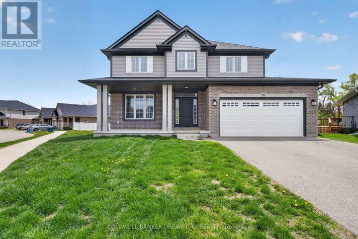 Property Photo:  98 Livingston Drive  ON N4G 0J3 