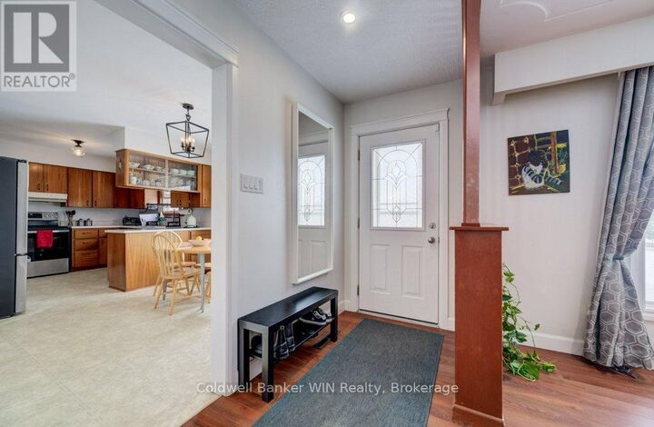 Property Photo:  185 Miller Street  ON N0G 2L3 