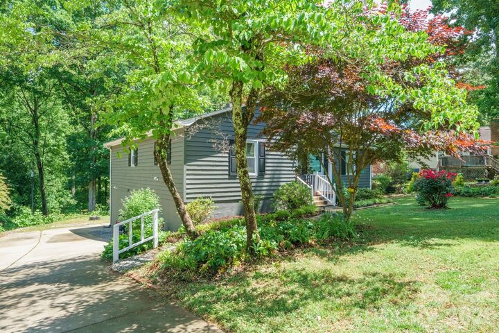 Property Photo:  2078 Rock Springs Circle  NC 28037 