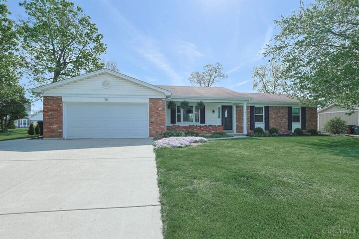 Property Photo:  2030 Winding Creek Lane  OH 45040 