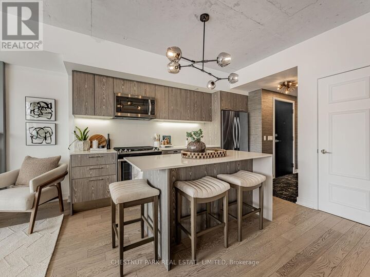 Property Photo:  630 Kingston Road 201  ON M4E 0B7 
