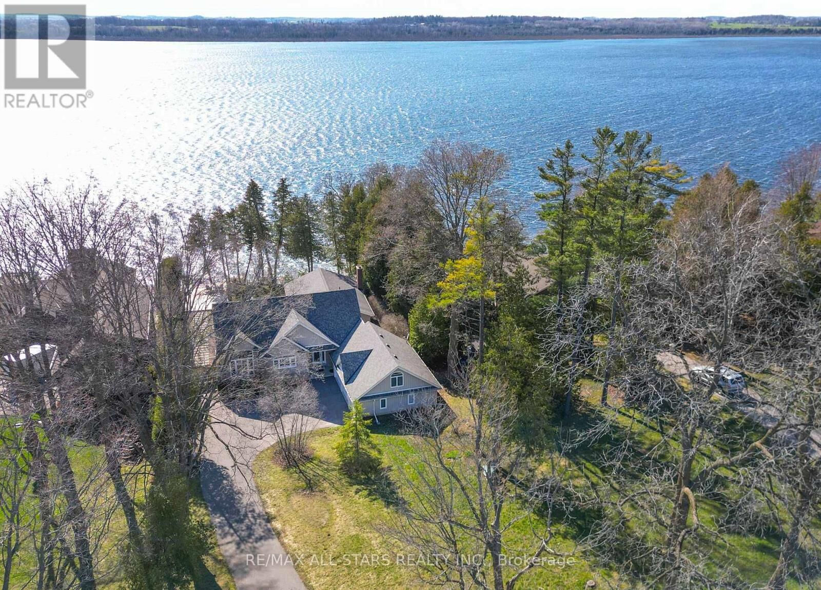 Property Photo:  253 Stephenson Point Road  ON L9L 1B4 