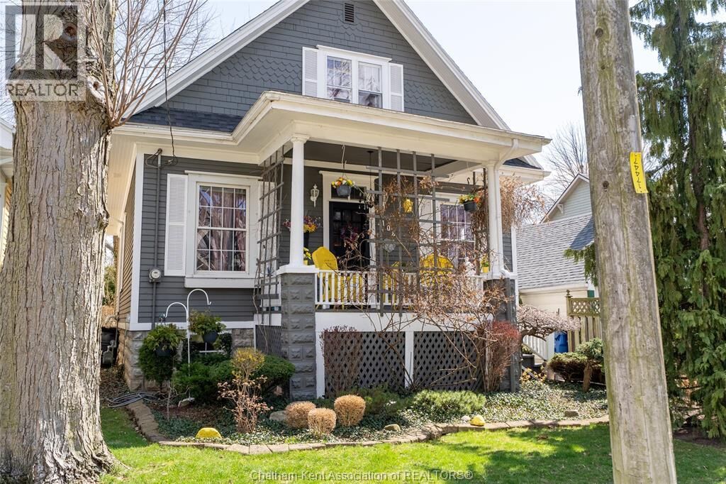 Property Photo:  108 Forest Street  ON N7L 2A4 