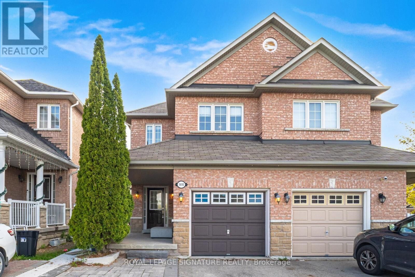 Property Photo:  5610 Freshwater Drive  ON L5M 7N1 