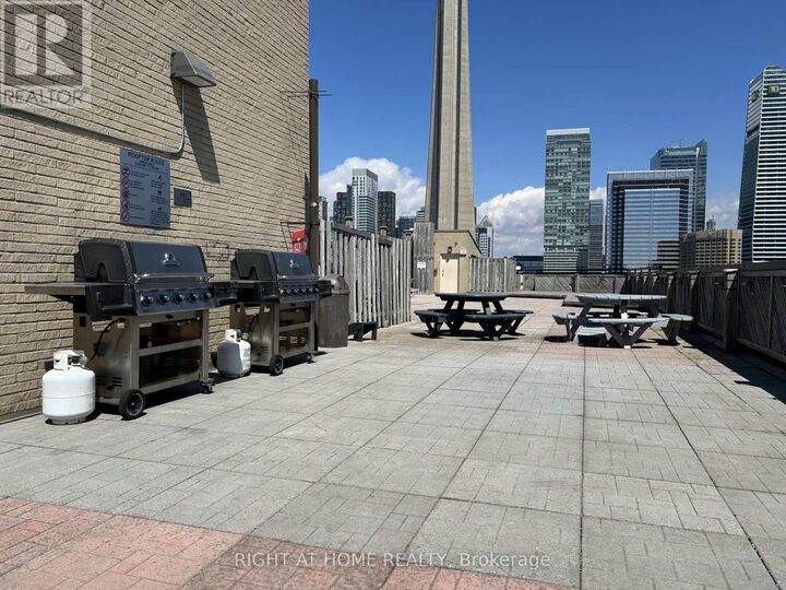 Property Photo:  250 Queens Quay West 1608  ON M5J 2N2 
