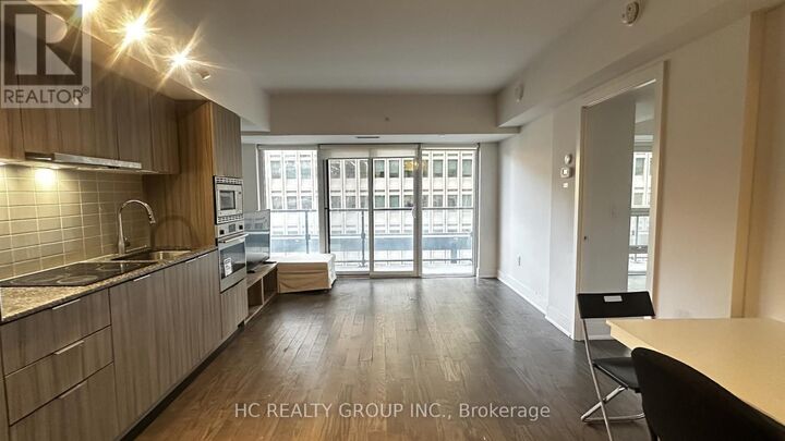 Property Photo:  955 Bay Street 1008  ON M5S 2A2 