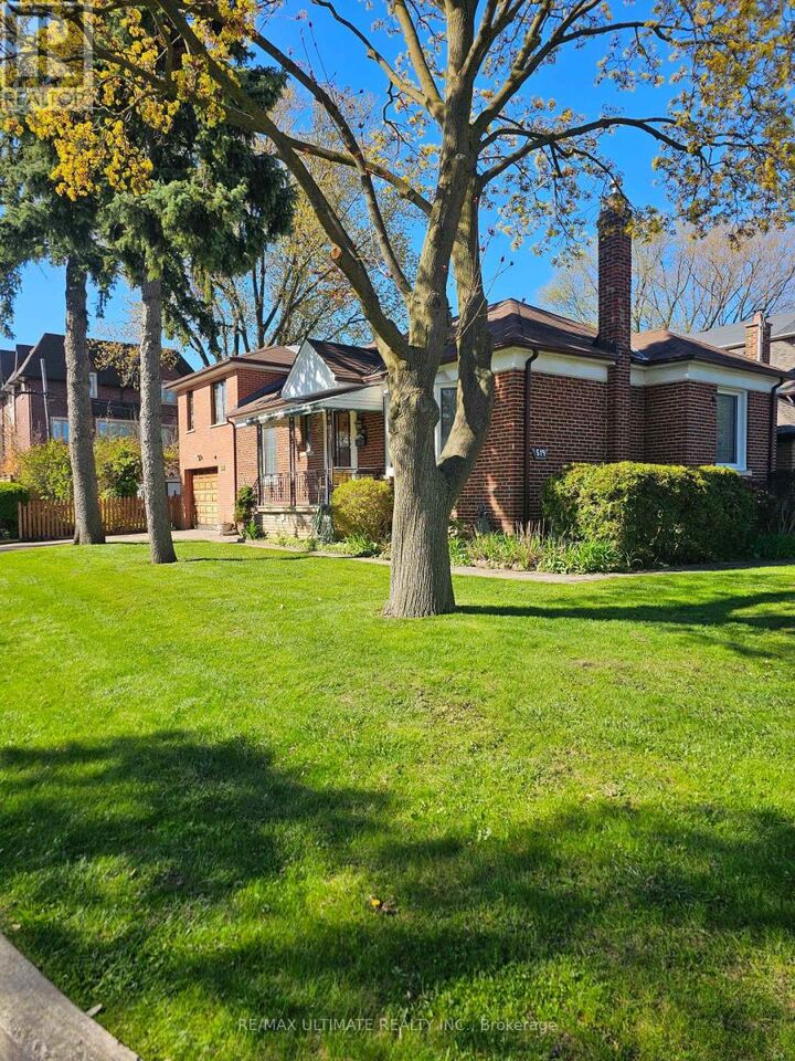 Property Photo:  519 Douglas Avenue  ON M5M 1H7 