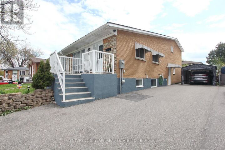 Property Photo:  44 Sharon Court  ON L6W 3B7 