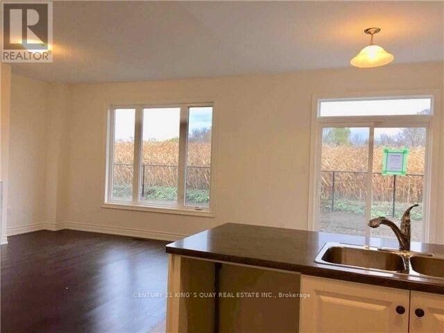Property Photo:  26 Festival Court  ON L9N 0N8 