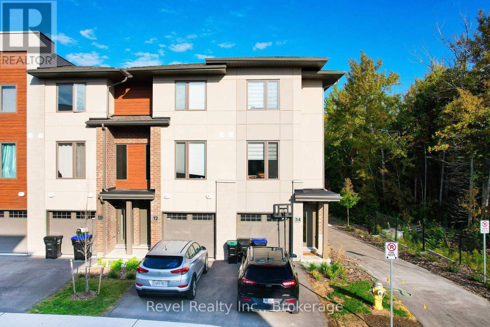 Property Photo:  14 Winters Crescent  ON L9Y 5T1 