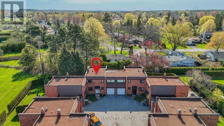 Property Photo:  3920 Old Richmond Road E  ON K2H 5C6 