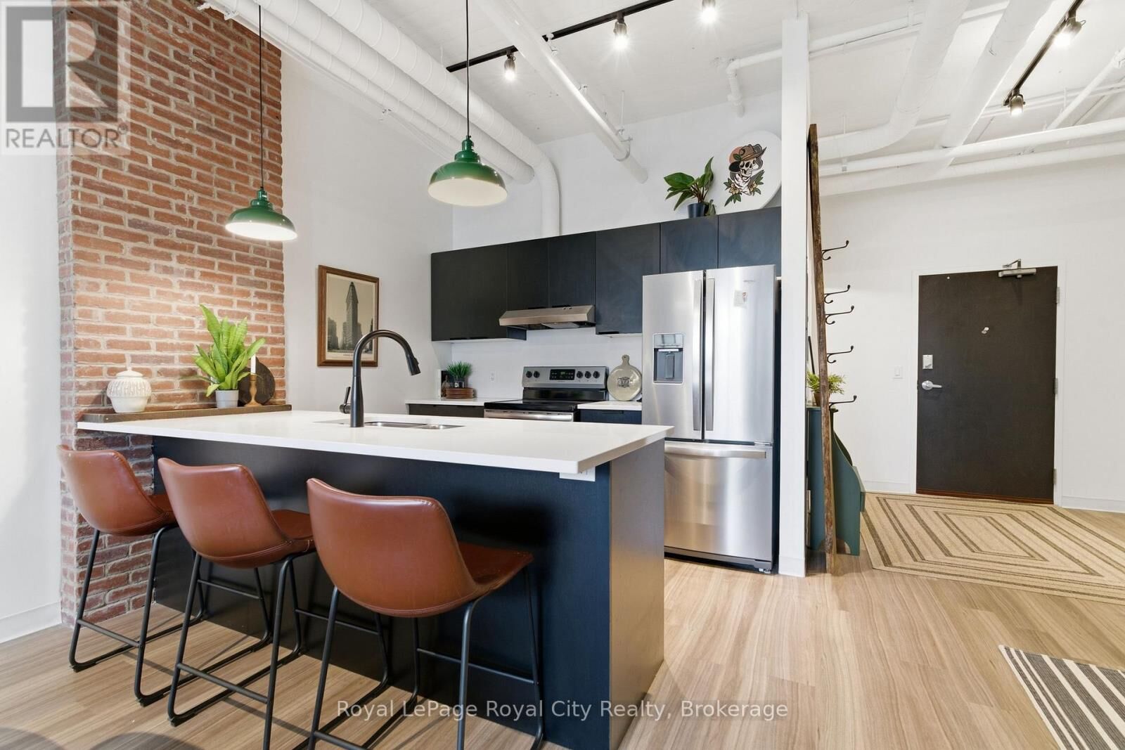 Property Photo:  120 Huron Street 112  ON N1E 0T8 