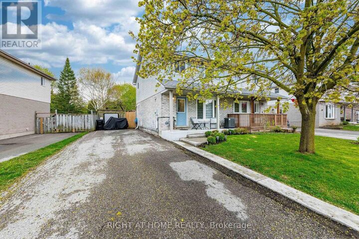 Property Photo:  899 Elgin Street North  ON N1R 8C4 