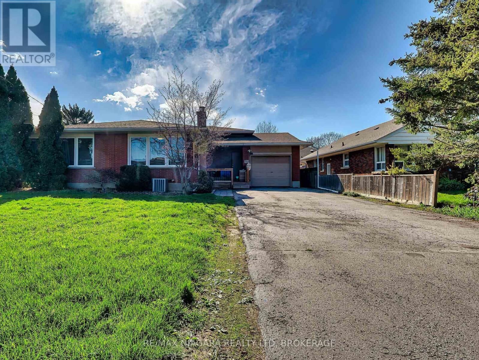 Property Photo:  333 Grantham Avenue  ON L2M 5A8 