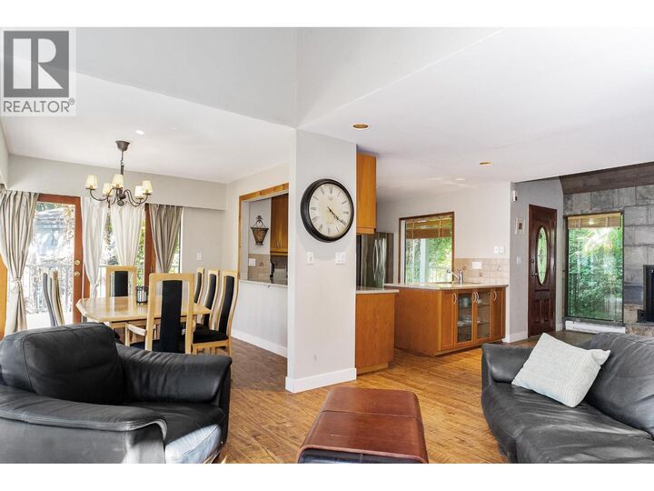 Property Photo:  430 Bayview Road  BC V0N 2E0 