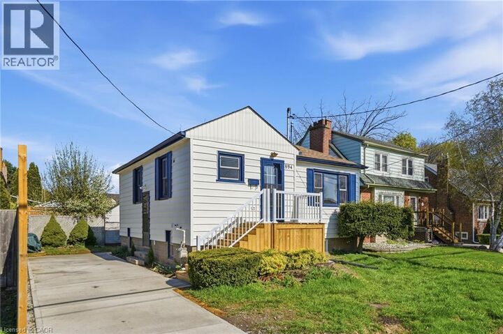 Property Photo:  894 Garth Street  ON L9G 4K9 