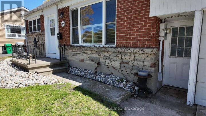 Property Photo:  145 Elizabeth Street  ON N7A 3T7 