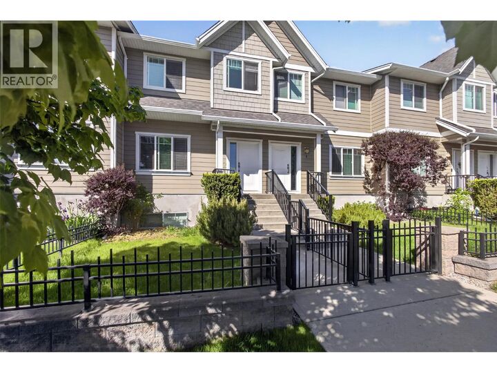 Property Photo:  600 Sherwood Road 4  BC V1W 5K1 