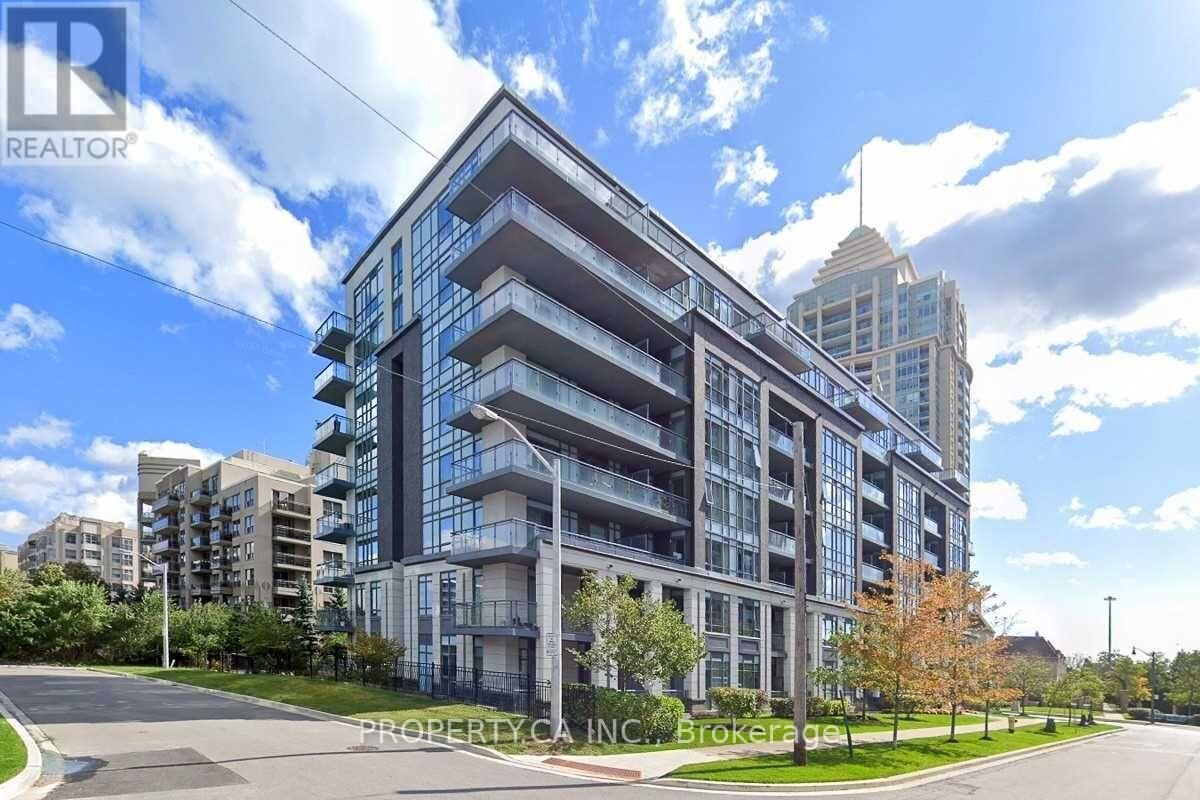 Property Photo:  17 Kenaston Gardens 516  ON M2K 0B9 