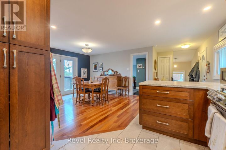 Property Photo:  831 Ski Club Road  ON P1B 7R5 