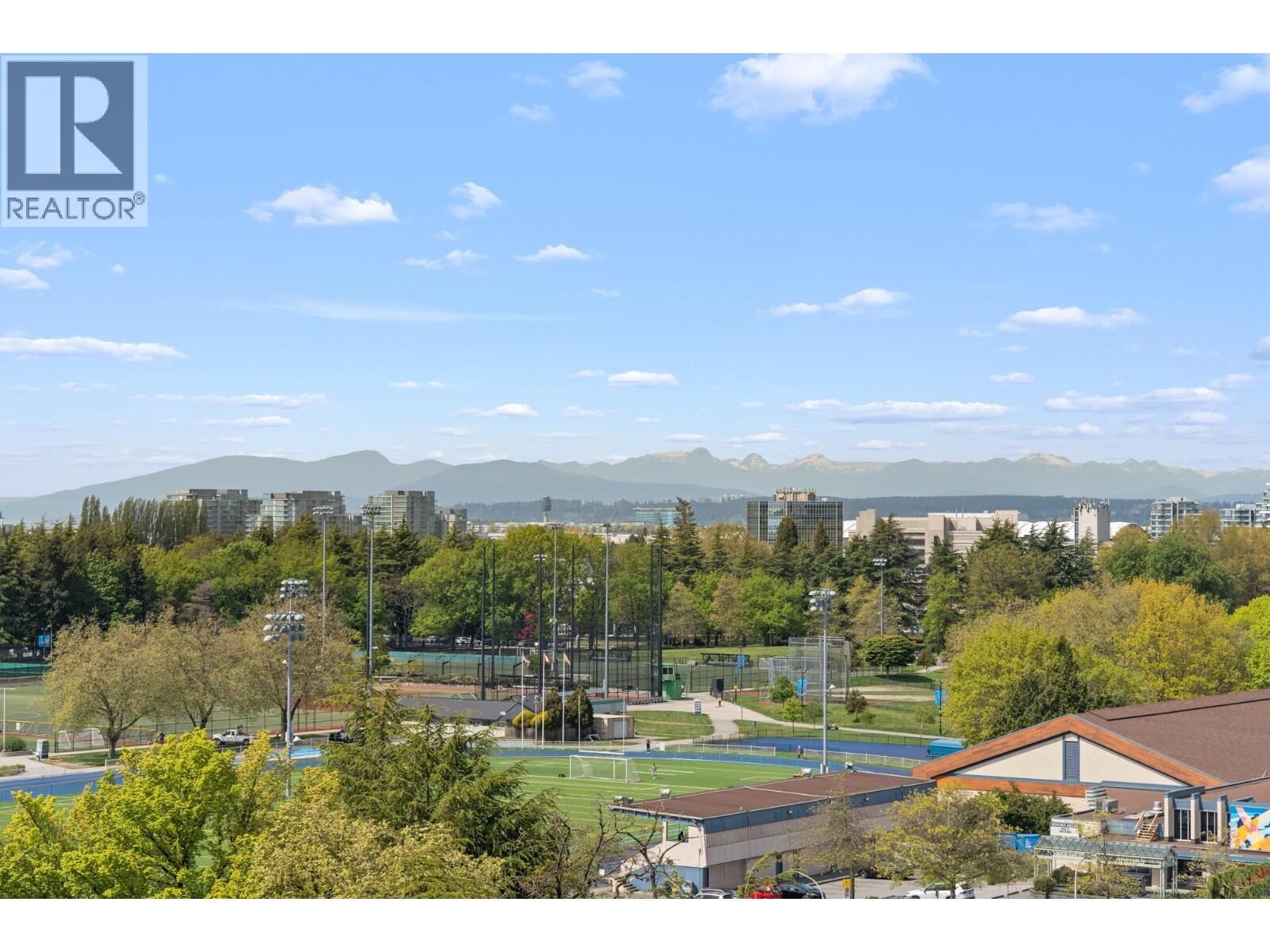 Property Photo:  7680 Granville Avenue 1100  BC V6Y 4B9 