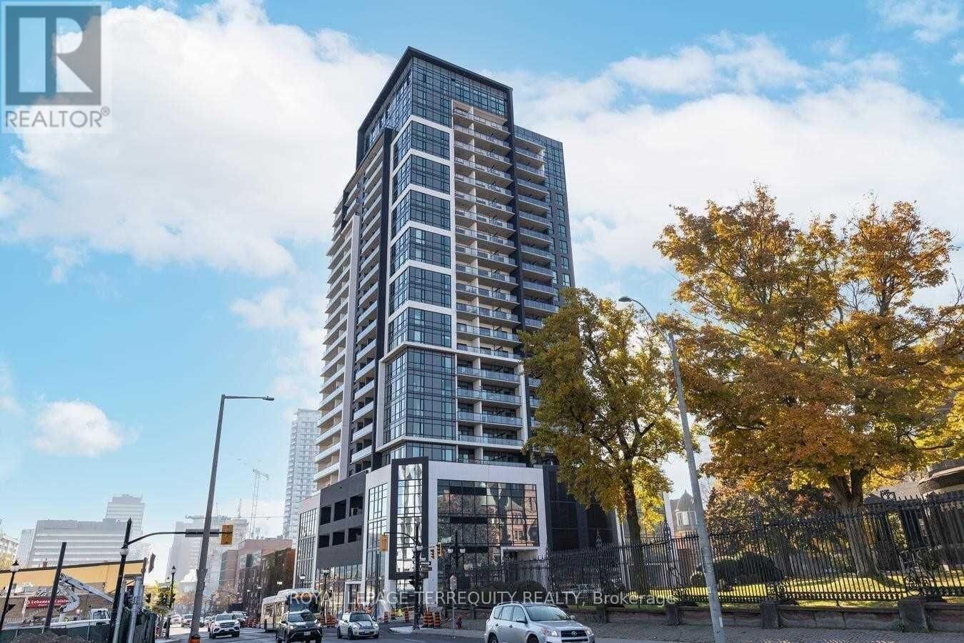 Property Photo:  15 Queen Street South 1807  ON L8P 0C6 