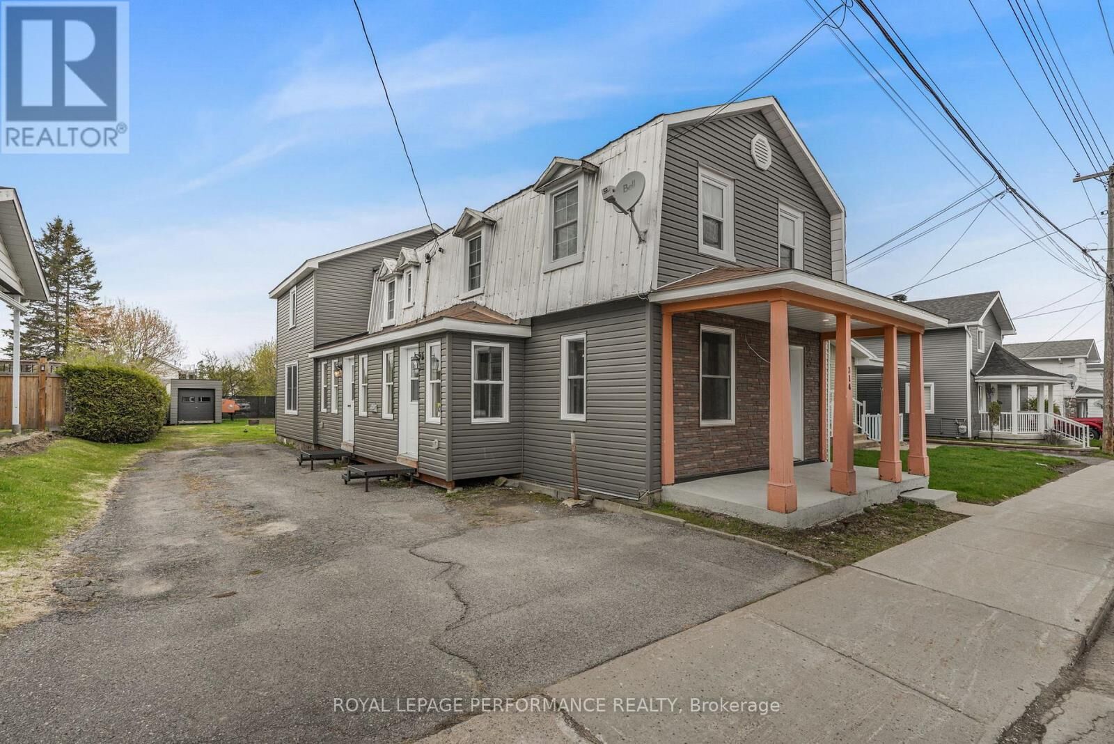 Property Photo:  314 Laurier Street  ON K6A 2A4 