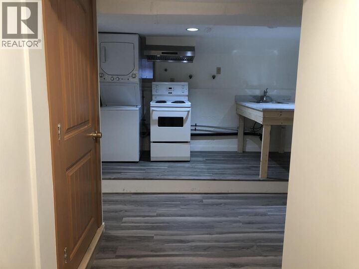 Property Photo:  4136 Gilpin Crescent 1  BC V5G 2K2 