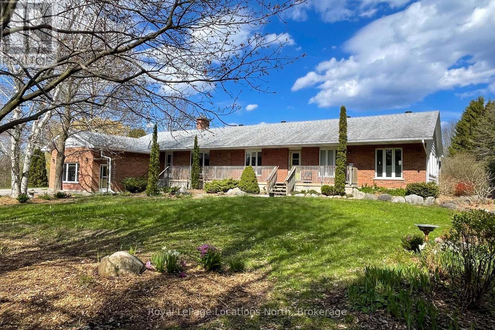 Property Photo:  355 Union Street  ON N4L 1W7 