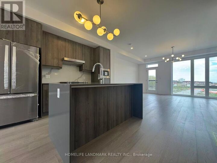 Property Photo:  17 Bancroft Lane  ON L4E 1M1 