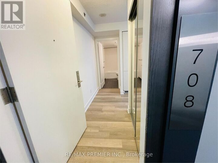 Property Photo:  318 Richmond Street West 708  ON M5V 0B4 
