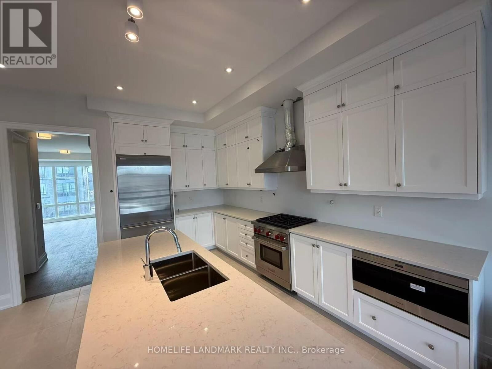 Property Photo:  415 York Downs Boulevard  ON L6C 3R5 
