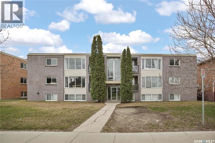 Property Photo:  11 1604 Main Street  SK S7H 0L3 