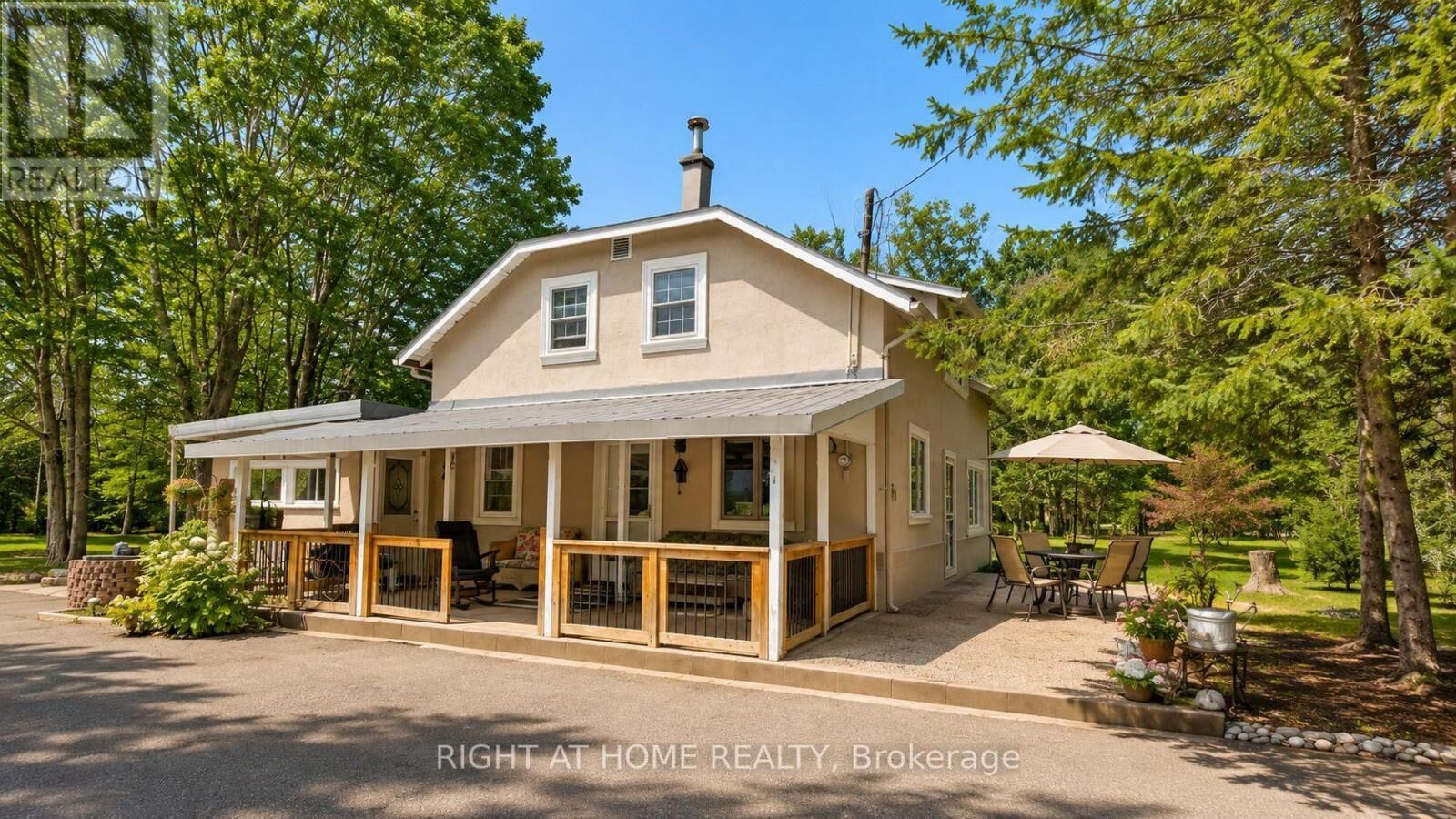 Property Photo:  640 Tiny Beaches Road North  ON L0L 2J0 