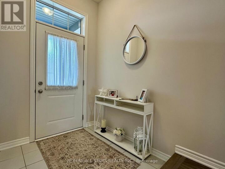 Property Photo:  17 Lakewood Crescent 3  ON K0M 1A0 